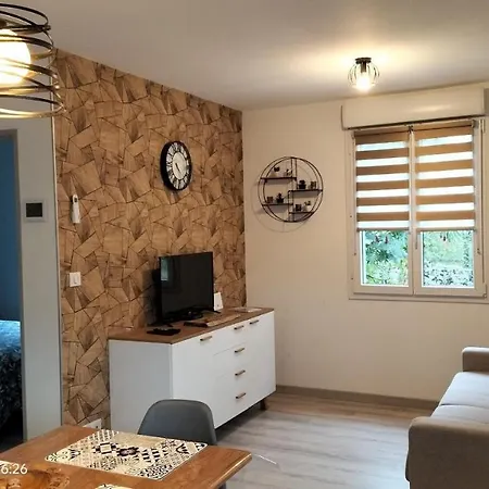 シャレー De Jardin Le Cabanon Avec Issendolus