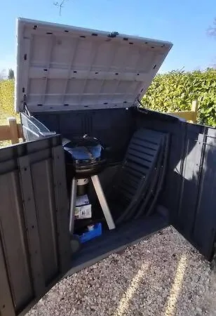 De Jardin Le Cabanon Avec *